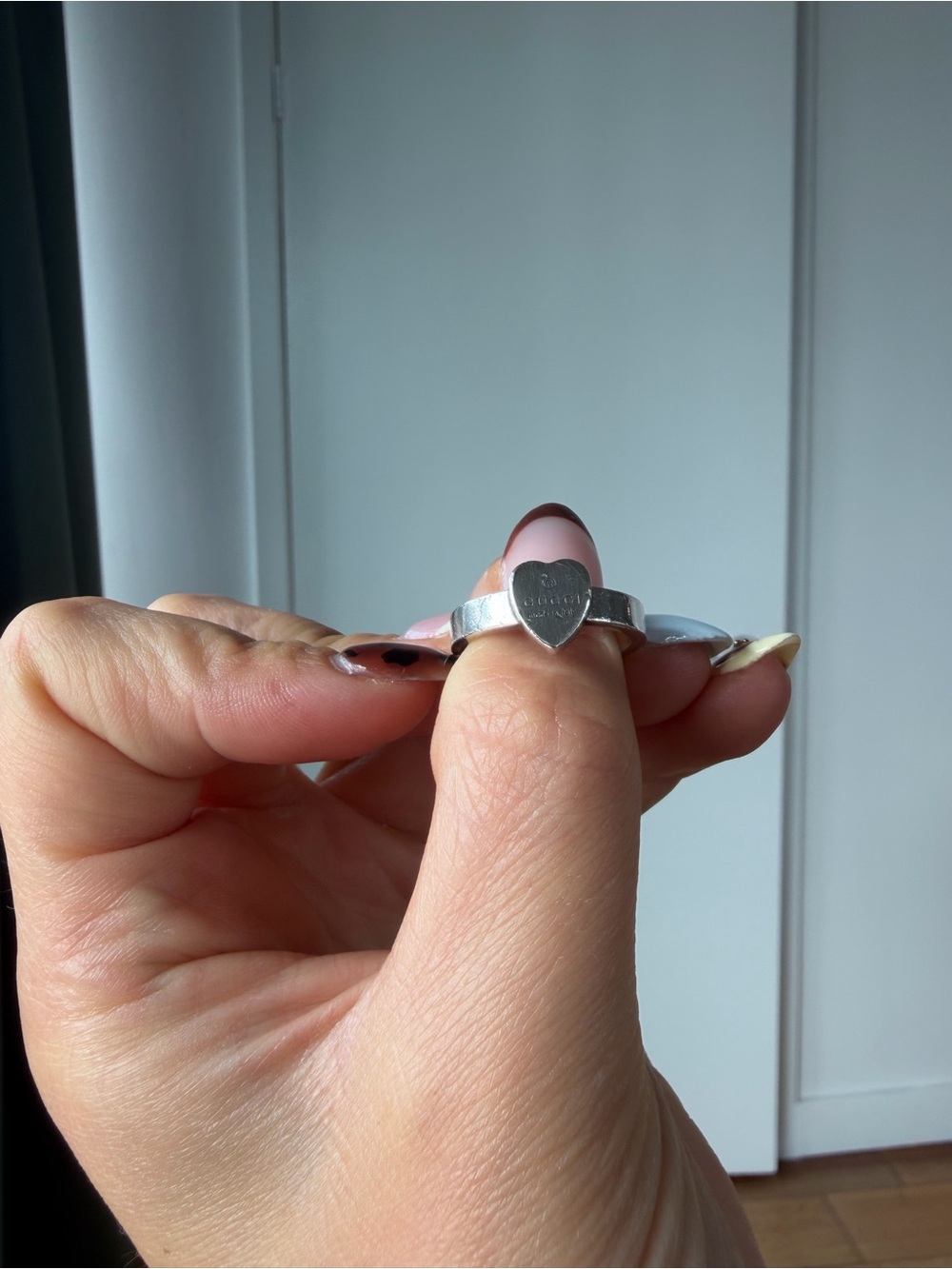 Gucci Silver Heart Signet Ring